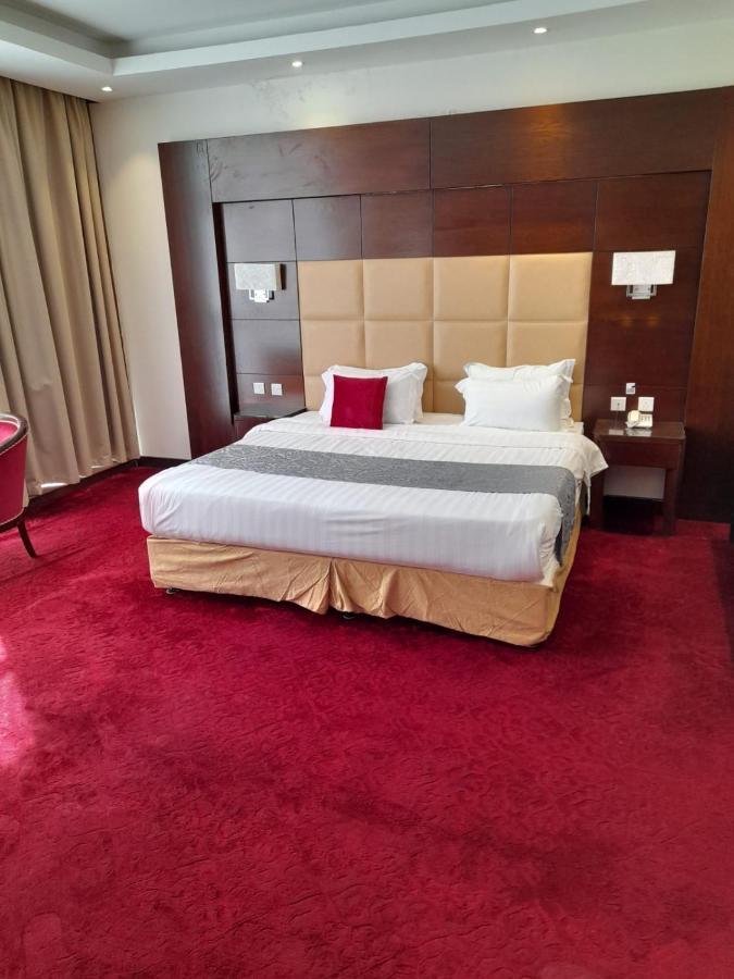 Arjan Suits Jeddah
